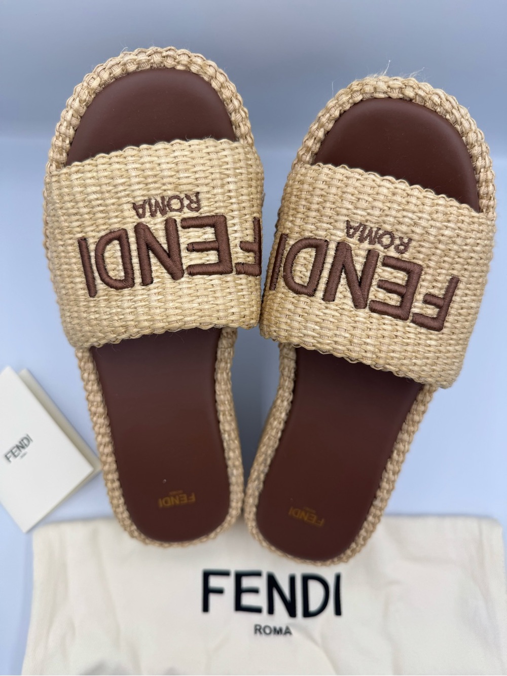 Fendi platform sandals with embroidered logo strap Size: EU 41 / US 11 - Picture 9 of 17